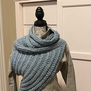 Handmade Chunky Knit Blue Crossbody Scarf.